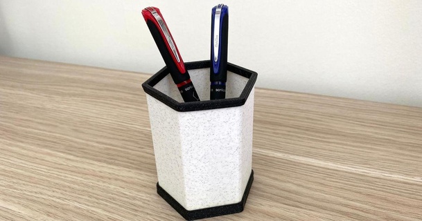 elegant Stift Halter Unterstützung mehrteilig btr3d 3D Modelle Hobby Macher Veranstalter Stifthalter 3d print model - Mito3D