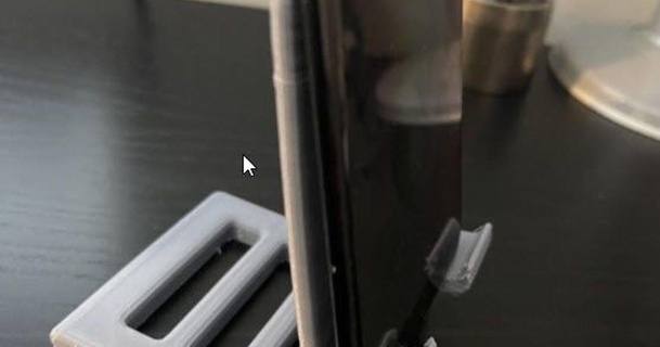 teléfono estante soporte grande telefonos aburrido panda 007 3D modelos artilugio portátil dispositivos Samsung iphone móvil 3d print model - Mito3D