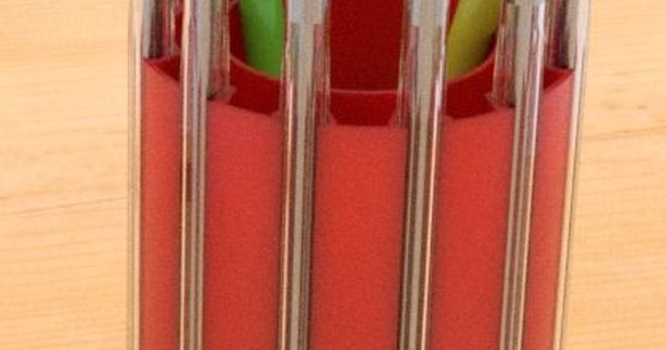 lápis suporte girar Celducianos 3D modelos passatempo fabricantes organizadores organizador caso bainha caneta 3d print model - Mito3D