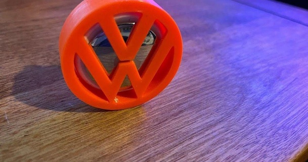 vw air marque porte clés aveugle 3D modèles jouets Jeux Véhicules volkswagen Pomme artag 3d print model - Mito3D