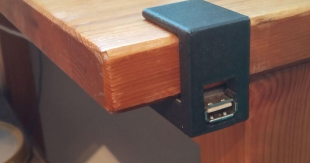 USB suporte 25mm tabela escrivaninha Michael 3D modelos casa escritório cabo usbstick usbextensão 3d print model - Mito3D