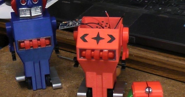 batería operado paleta pie robot robothut 3D modelos juguetes juegos thingiverse 3d print model - Mito3D