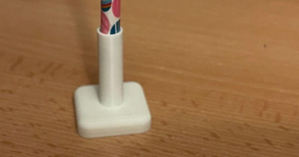 soltero bolígrafo lápiz soporte Terk higo 3D modelos casa oficina 3d print model - Mito3D