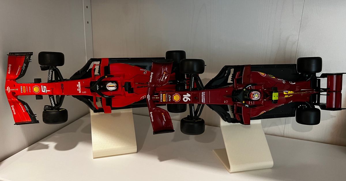 In piedi burago 1 18 formula macchina 3D Modelli giocattoli Giochi veicoli formula1 3D print model - Mito3D