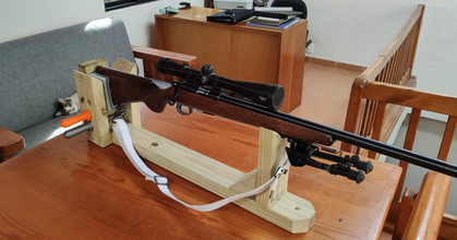 simple 2x4 gun vise pablo cruz download free stl model printablescom 3d models hobby & makers tools alignment rifle scope 3d print model - Mito3D