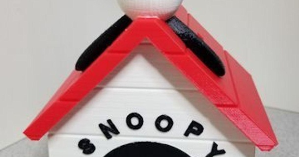 snoopy Casa perro banco remezclar bajoboydrvr 3D modelos juguetes juegos hucha thingiverse 3d print model - Mito3D