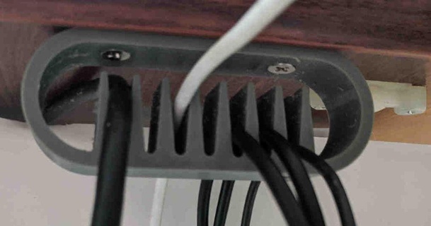 escritorio cable organizador hermana 3D modelos casa oficina mantenimiento thingiverse 3d print model - Mito3D