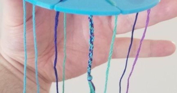friendship bracelet maker braiding loom shmoee 3D Models Art & Design Other Designs thingiverse 3d print model - Mito3D