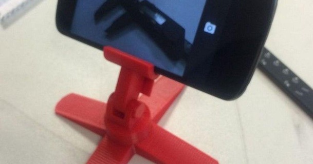 quadropod phone stand cyda 3D Models Gadgets Portable Devices 3d print model - Mito3D