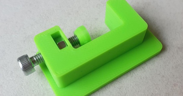 mini clamp m4 reinforcement pomi 3D Models Hobby & Makers Tools tool clamps pomaser clampingtools 3d print model - Mito3D
