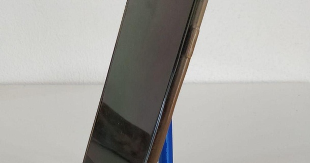 Telefono titolare supporto v1 lulu 3D Modelli gadget portatile dispositivi phonestand mobile 3d print model - Mito3D