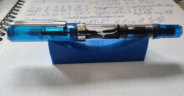 penna titolare supporto bene 3D Modelli domestico ufficio stilografica portapenne 3d print model - Mito3D