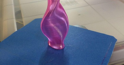 contorto ellisse 1 thomllama Scarica gratuito stl modello printablescom 3d Modelli domestico arredamento vaso spirale TwistedVase 3d print model - Mito3D