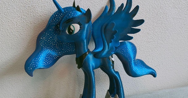 Prinzessin Luna Pony schwingt 3D Modelle Spielzeuge Spiele Aktion Zahlen Statuen mlp sfm 3d print model - Mito3D
