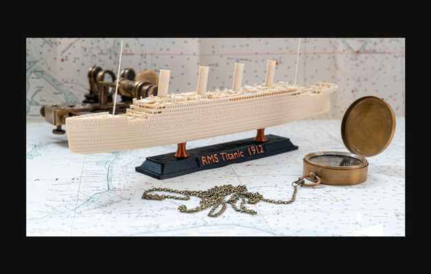 rms titanic 1 1000 by vandragon de download frei stl modell druckbares 3d modelle spielzeuge spiele fahrzeuge kreuzfahrtschiff liner ozean berühmt 3d print model - Mito3D