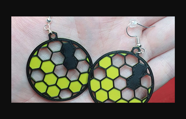 honeycomb earrings by mikrom download free stl model printablescom 3d models fashion women prusa earring bee honey 3d print model - Mito3D