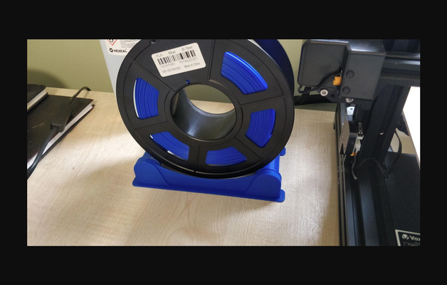filament rouleau by bravox télécharger libre stl modèle imprimables com 3d modèles imprimantes imprimante pièces mises niveau support bobine spoolroller porte 3d print model - Mito3D