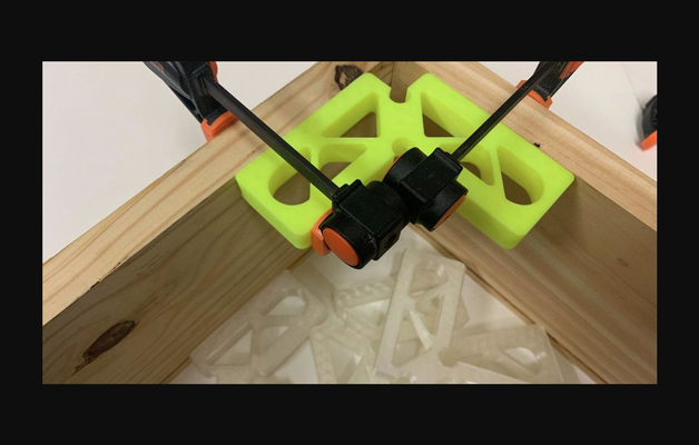 corner clamping jig by drewdz download free stl model printablescom 3d models hobby & makers ideas tool diy woodworking wood clamp 3d print model - Mito3D