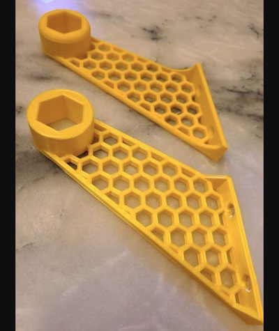 altıgen kağıt havlu kulp destek güçlendirilmiş by djmac indir bedava stl model basılabilirler com 3d modeller ev halkı mutfak şeytani 3d print model - Mito3D