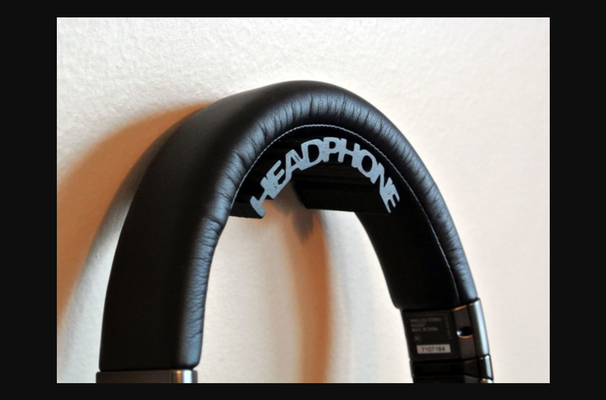headphone holder by tosh download free stl model printablescom 3d models gadgets audio headphones headphonehanger 3d print model - Mito3D