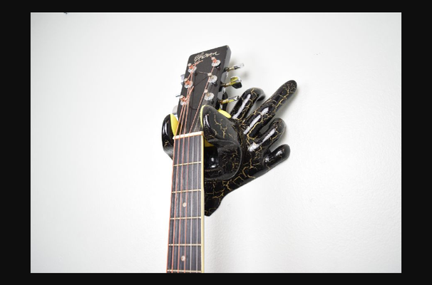hand mief gitarre halter unterstützung by schwarz bart download frei stl modell druckbares 3d modelle kunst design wall mounted aufhänger lager mittelfinger 3d print model - Mito3D