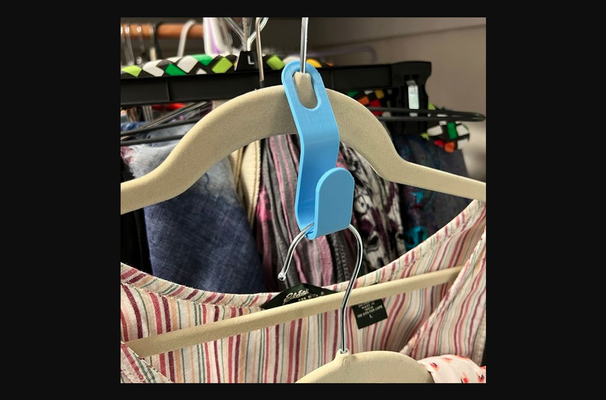 clothes hanger multiplier by fuchsr download free stl model printablescom 3d models fashion accessories 3d print model - Mito3D