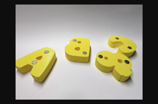 tıknaz alfabe buzdolabı mıknatıslar by demir yabani indir bedava stl model basılabilirler com 3d modeller oyuncaklar oyunlar mıknatısı 3d print model - Mito3D
