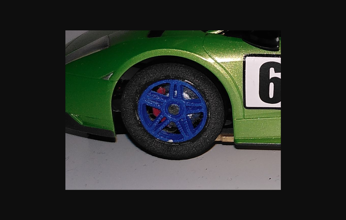 slotcar lamborghini murcielago ruota inserire by vero pietra scarica gratuito stl modello printables com 3d modelli giocattoli giochi veicoli slotcar128 3D print model - Mito3D