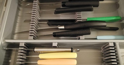 kitchenknife drawer organizer matloh download free stl model printablescom 3d models household kitchen knife schublade 3d print model - Mito3D