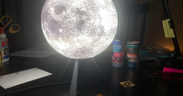 Luna lampada luce sole Scarica gratuito stl modello printablescom 3d Modelli gadget litofania 3d print model - Mito3D