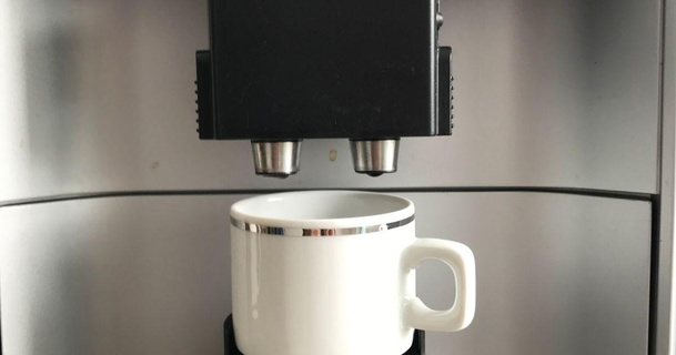 Espresso Tasse Halter Unterstützung Siemens eq6 dickie24 download frei stl Modell Printablescom 3d Modelle Haushalt Küche Getränkehalter 3d print model - Mito3D