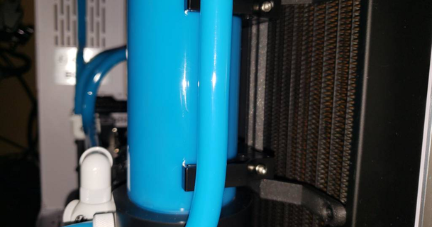 ek serbatoio montaggio staffa 120mm fan muulz Scarica gratuito stl modello printablescom 3d Modelli gadget computer raffreddamento ad acqua 3d print model - Mito3D