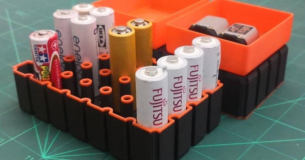 aa batterie Cas gaine lumière 28 fentes revoir Télécharger libre stl modèle imprimablescom 3d modèles loisir fabricants organisateurs unebatteriebox boîtier support 3d print model - Mito3D