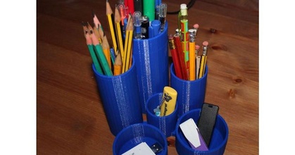 classique bureau rangé allorie Télécharger libre stl modèle imprimablescom 3d modèles Ménage Bureau stylo crayon crayons 3d print model - Mito3D