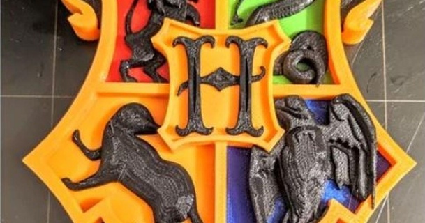 Hogwarts ricardomo indir Bedava stl model printablescom 3d modeller Sanat tasarım 2d tabaklar logolar esküd Harry Harrypotter logo 3d print model - Mito3D