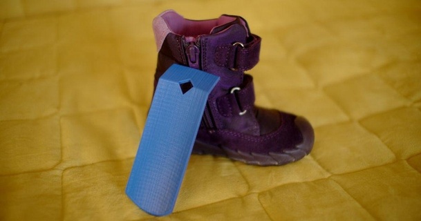 personalizzabile scarpa corno makkuro Scarica gratuito stl modello printablescom 3d Modelli moda Accessori bambino configurabile personalizzatore openscad 3d print model - Mito3D