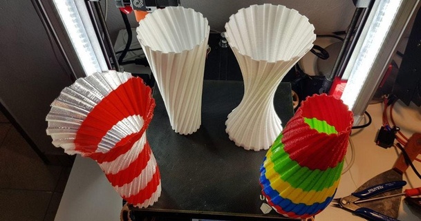 simple vases sergiu download free stl model printablescom 3d models household decor flowervase spiralvase twistedvase vase 3d print model - Mito3D