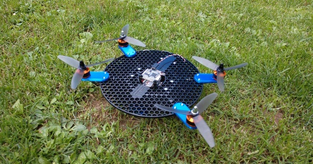 Prusa dörtlü eltobu indir Bedava stl model printablescom 3d modeller hobi yapımcılar rc robotik Betaflight Uçan göz filament havuzu dua Quadcopter 3d print model - Mito3D