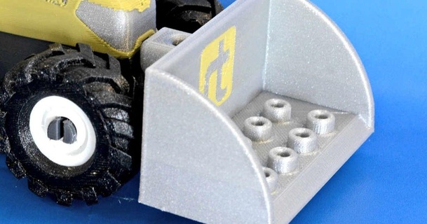 traktör yükleyici multi color Traktör indir Bedava stl model printablescom 3d modeller oyuncaklar oyunlar Araçlar Lego Rigitrac renkli 3d print model - Mito3D