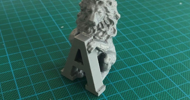 Lion portant lettre mrhegger Télécharger libre stl modèle imprimablescom 3d modèles art conception sculptures 3d print model - Mito3D