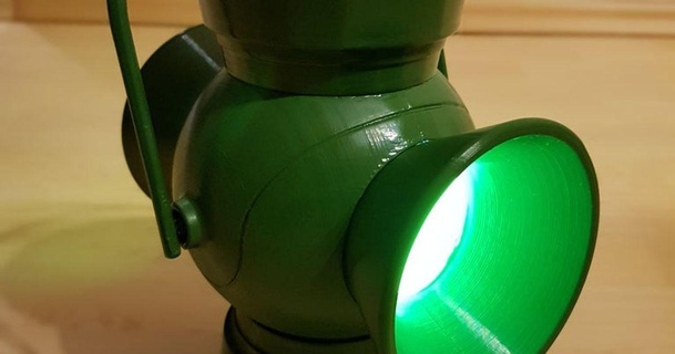 verde linterna luminoso hedo3d descargar gratis stl modelo imprimiblescom 3d modelos juguetes juegos acción cifras estatuas Verde iluminación luminaria 3d print model - Mito3D