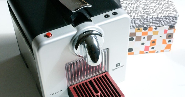 Nespresso le küp damlama Fincan tepsi değiştirme parçalar franpoli indir Bedava stl model printablescom 3d modeller ev halkı mutfak tepsisi lecube fincan yuva 3d print model - Mito3D