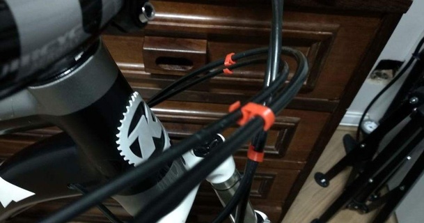 bicyclette câble agrafe jhonas Télécharger libre stl modèle imprimablescom 3d modèles sports Extérieur cyclisme vélo montagne 3d print model - Mito3D