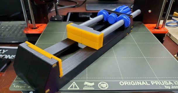 máquina tornillo extendido edición Miguel Phillips descargar gratis stl modelo imprimiblescom 3d modelos pasatiempo hacedores herramientas abrazadera 3d print model - Mito3D