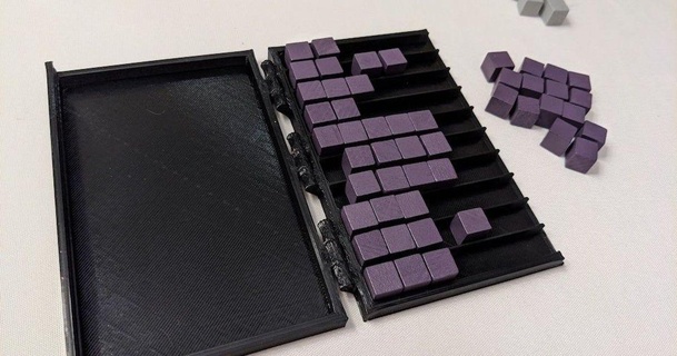 tavolo gioco cubo Astuccio guaina senape Scarica gratuito stl modello printablescom 3d Modelli giocattoli Giochi tavola contenitore marcatori gettoni tabletoprpg 3d print model - Mito3D