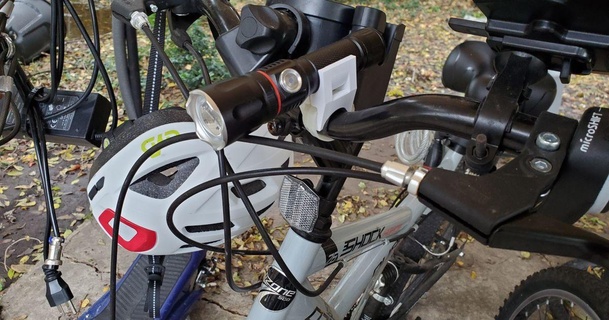 Fahrrad Taschenlampe schnell montieren rootytootyfreshnbooty download frei stl Modell Printablescom 3d Modelle Sport draussen trennen 3d print model - Mito3D