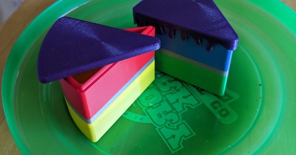 giocattolo scatola torta Scarica gratuito stl modello printablescom 3d Modelli giocattoli Giochi compleanno glassatura 3d print model - Mito3D