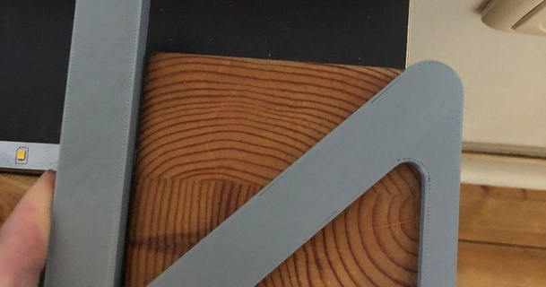 cetering l bar angolo centrale asfaltohummel Scarica gratuito stl modello printablescom 3d Modelli passatempo creatori utensili centerfinder attrezzo lavorazione legno 3d print model - Mito3D