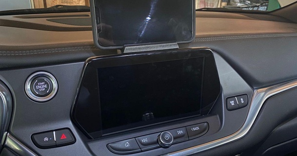 2019 2021 Chevrolet blazer phone monte kcarchitect baixar livre stl modelo printablescom 3d modelos passatempo fabricantes automotivo chevy 3d print model - Mito3D