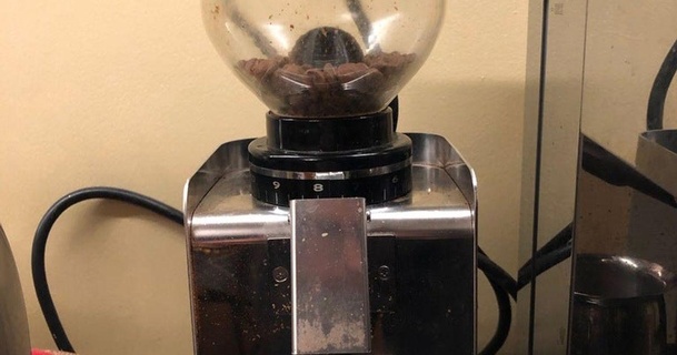 quick model 60 evo espresso grinder bean deflector whoppingpochard download free stl printablescom 3d models household kitchen espressogrinder quickmill repair 3d print model - Mito3D